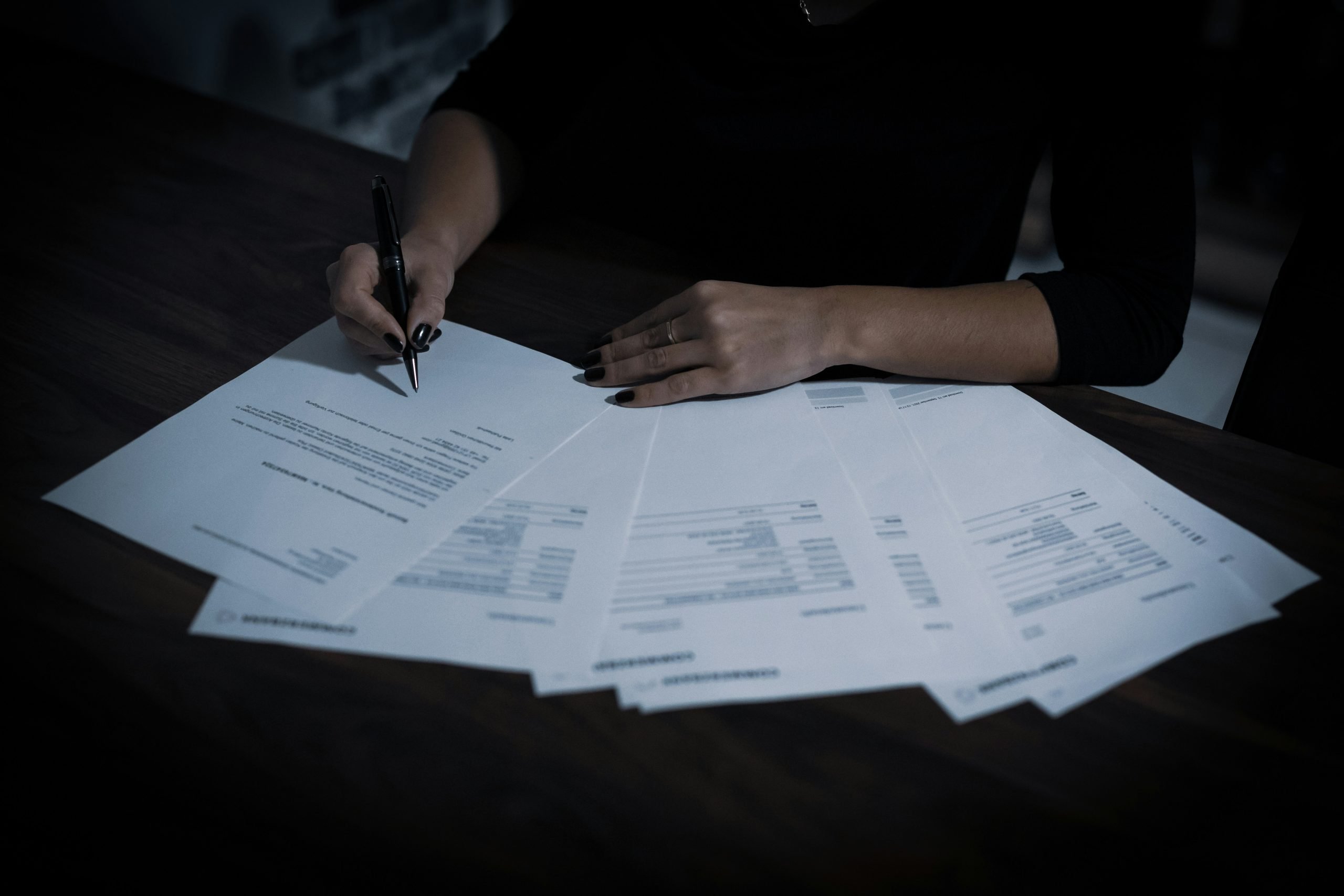 Emergency Mobile Notary: What To Do When Time Is Critical